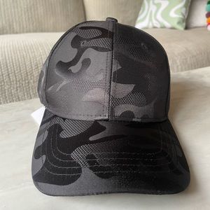 NWT Black camo baseball cap